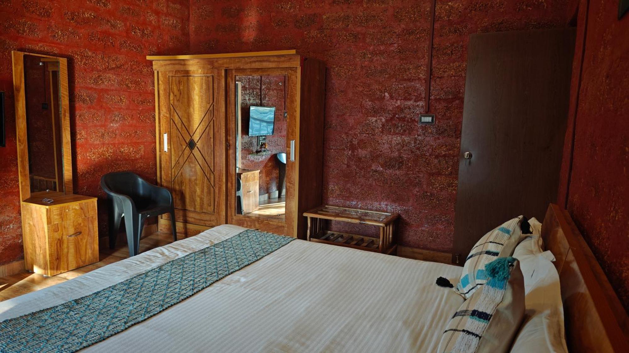 Stone Casa By Vgh 4Bhk Villa With Swimming Pool Mahābaleshwar Kültér fotó