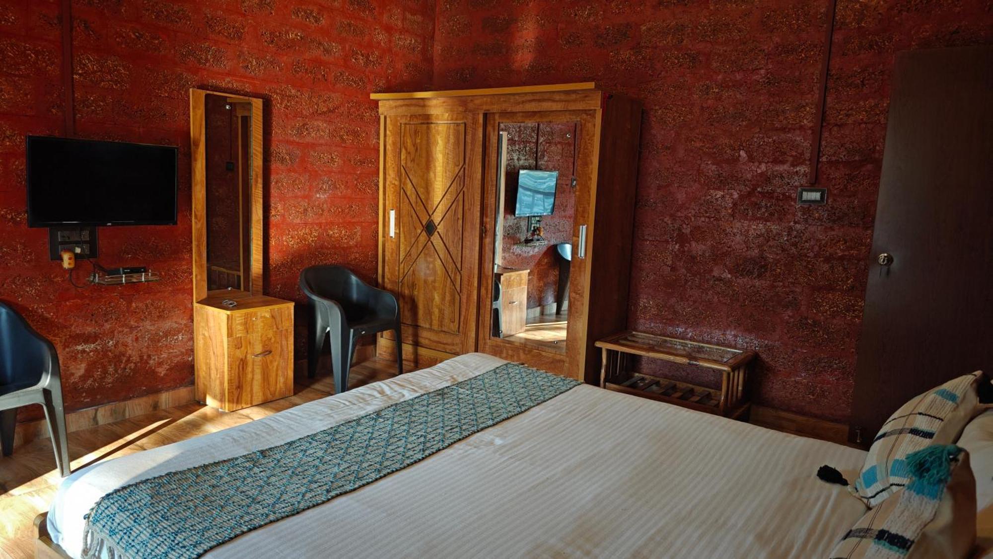 Stone Casa By Vgh 4Bhk Villa With Swimming Pool Mahābaleshwar Kültér fotó