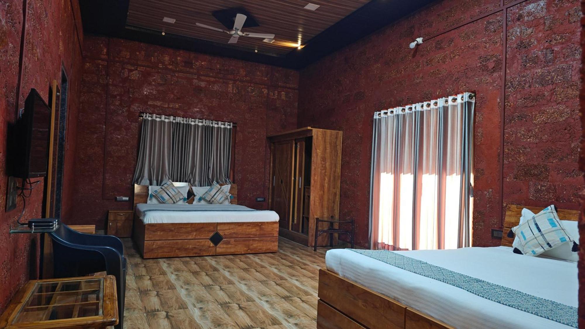 Stone Casa By Vgh 4Bhk Villa With Swimming Pool Mahābaleshwar Kültér fotó